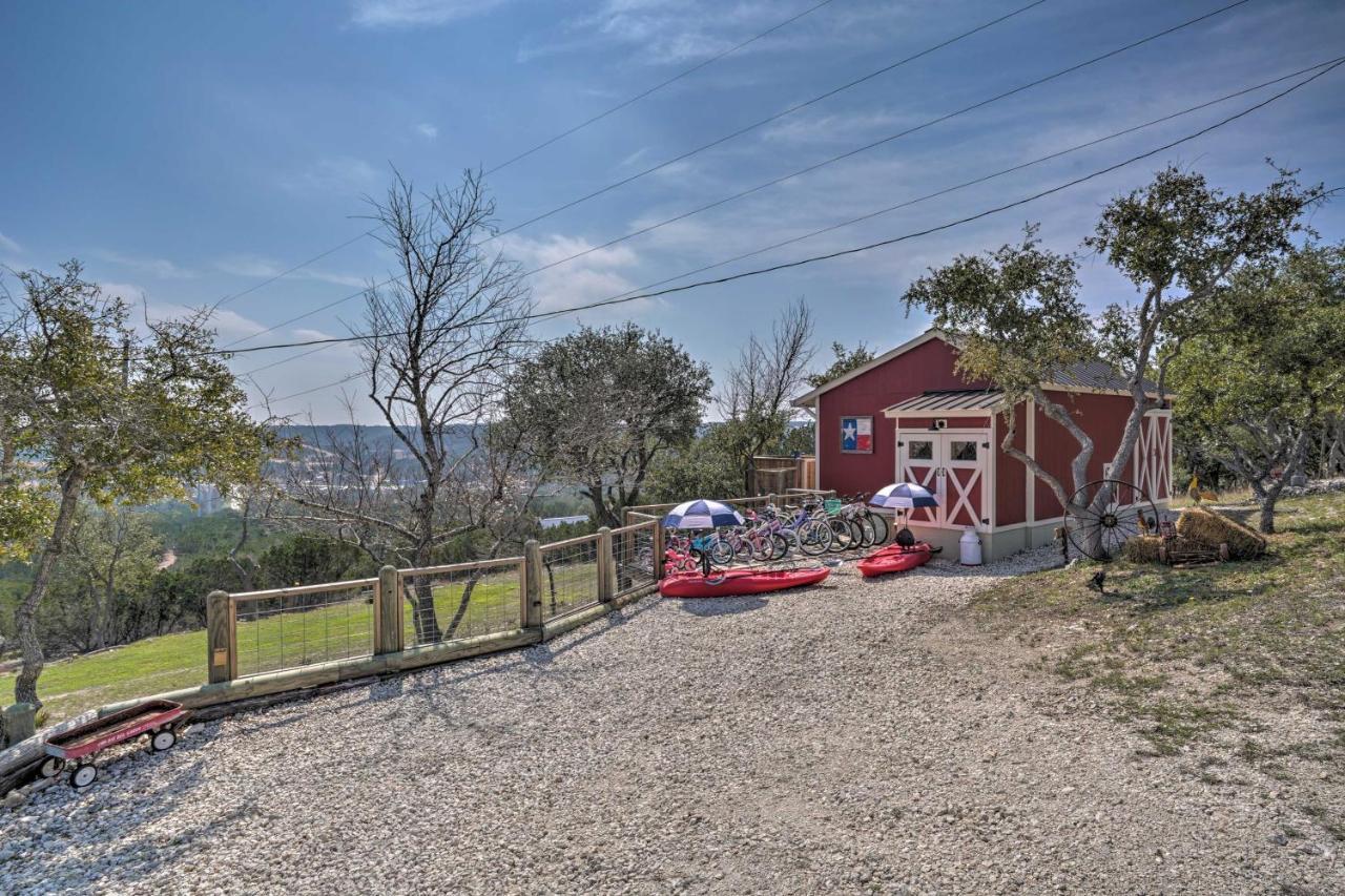 Kerrville Converted Barn Tiny Home With Kayaks! Εξωτερικό φωτογραφία
